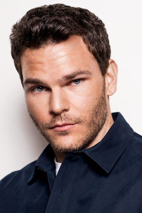 Foto di Josh Helman