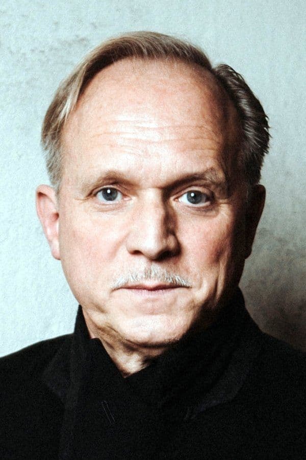Foto di Ulrich Tukur