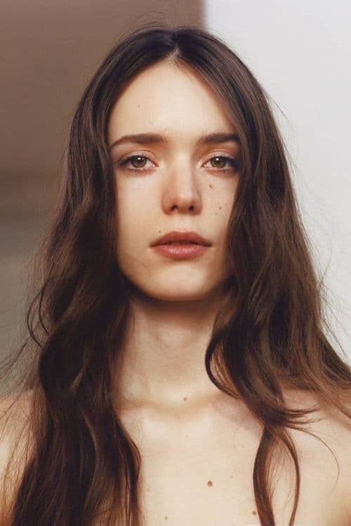 Foto di Stacy Martin