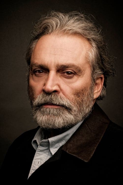 Foto di Haluk Bilginer
